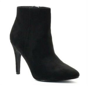 NWT Black Suede Ankle Booties